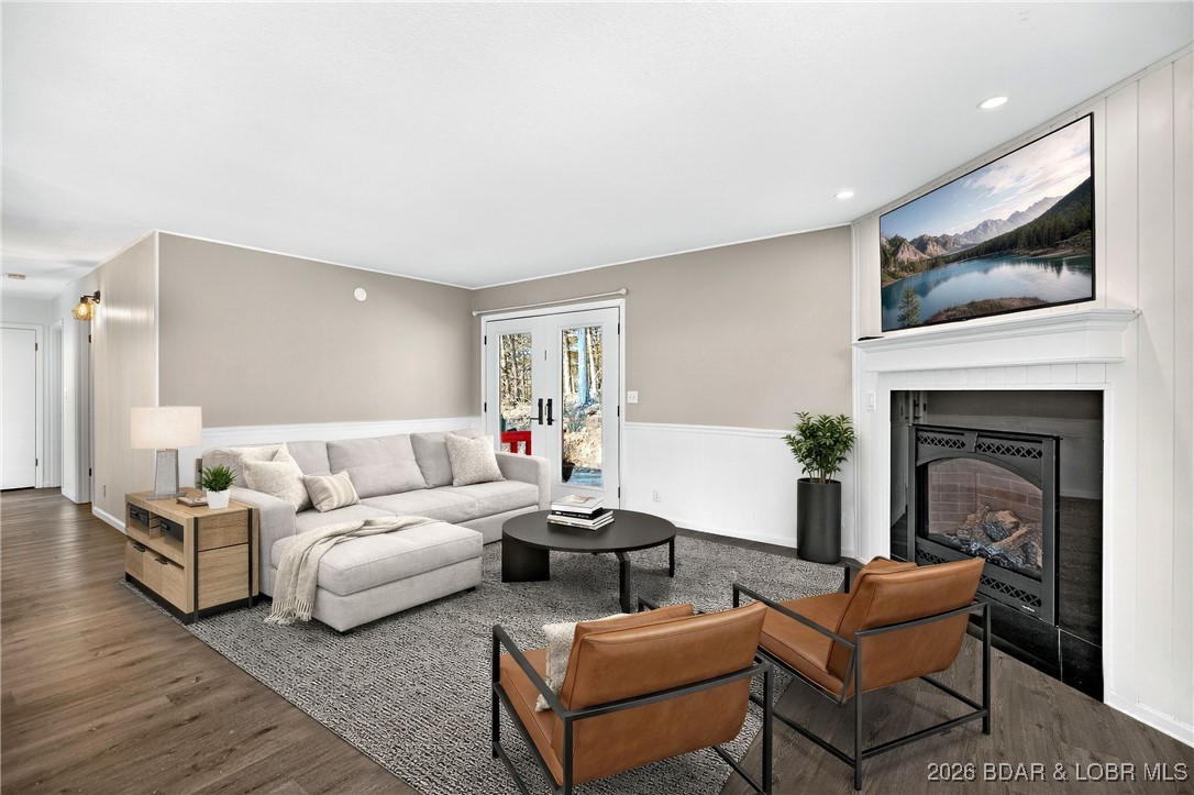 43 Good Neighbors Loop Camdenton, MO 65020 - Photo 7 of 68 Living Area - Digitally Staged