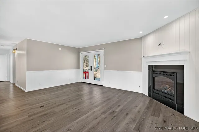 $349,900 | 43 Good Neighbors Loop, Camdenton, MO 65020