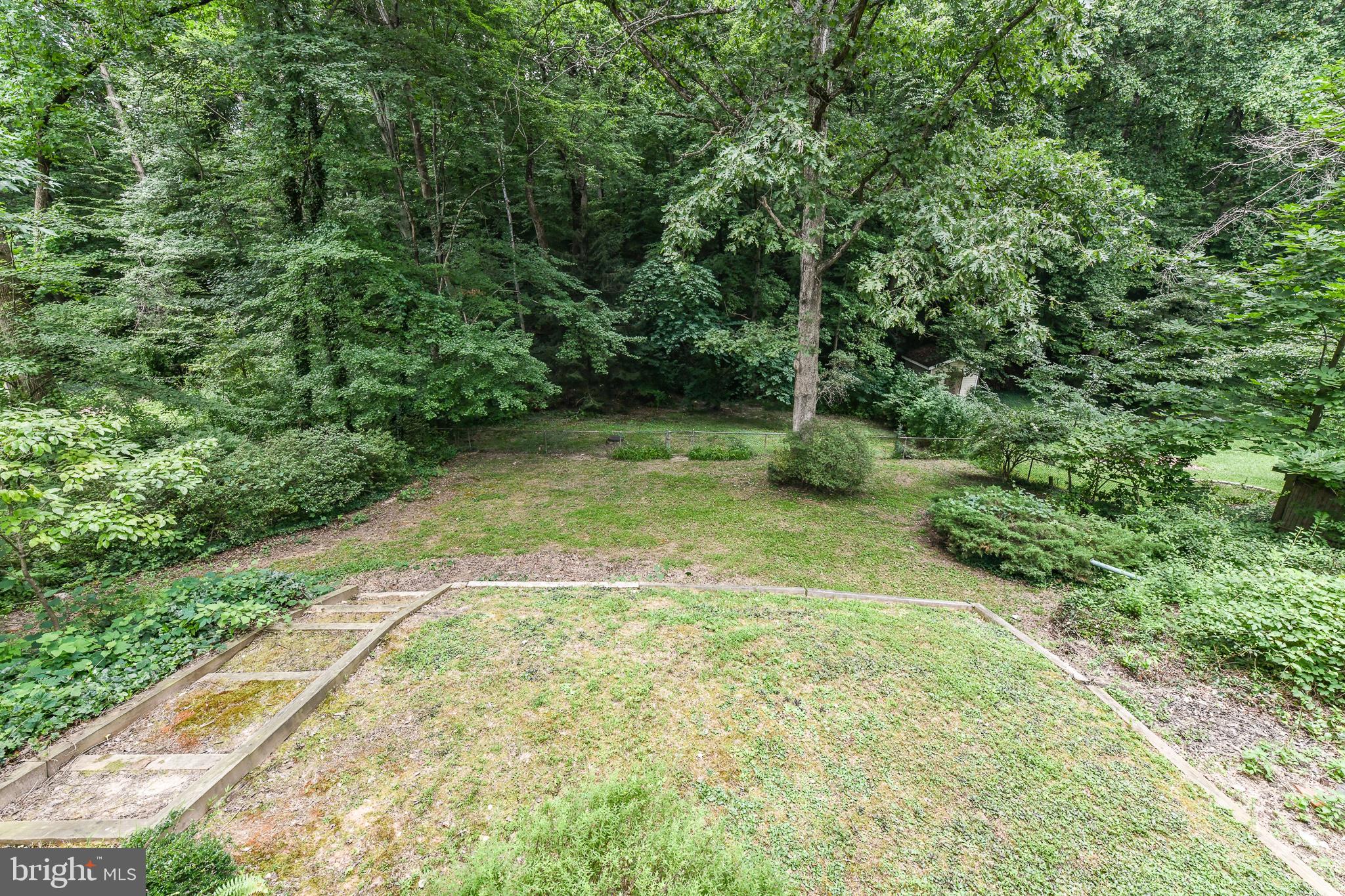 6614 Red Jacket Road Springfield, VA 22152 - Photo 24 of 26
