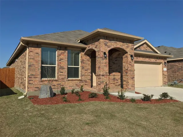 $2,150 | 216 Sunken Meadow Court, Denton, TX 76210
