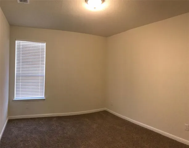 $2,150 | 216 Sunken Meadow Court, Denton, TX 76210