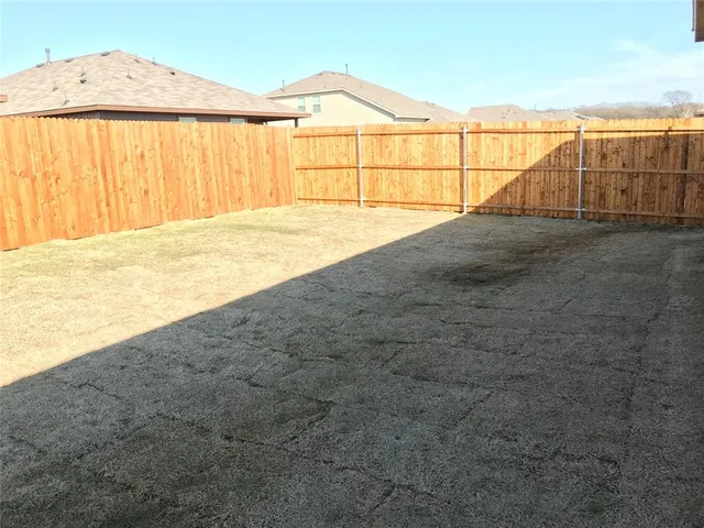 $2,150 | 216 Sunken Meadow Court, Denton, TX 76210