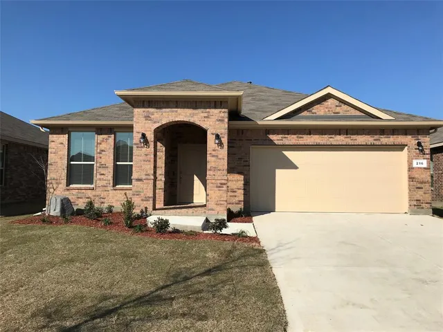 $2,150 | 216 Sunken Meadow Court, Denton, TX 76210