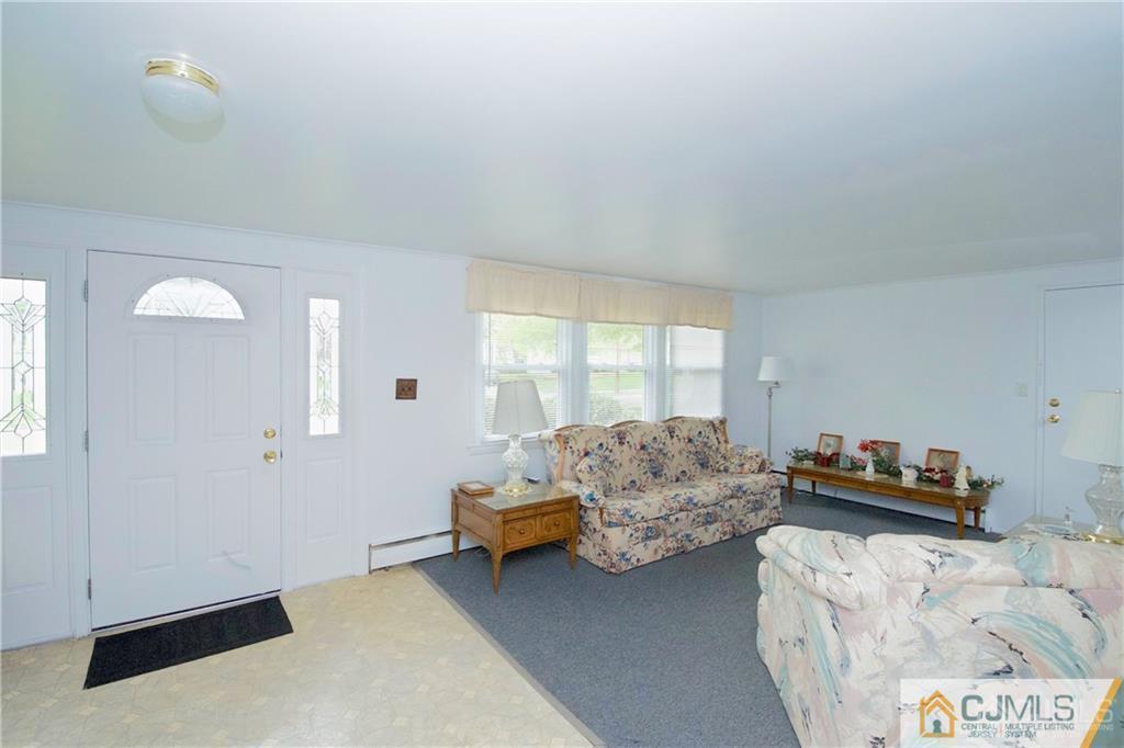1433 Pawnee Road North Brunswick, NJ 08902 - Photo 3 of 21 Gallery Image 3
