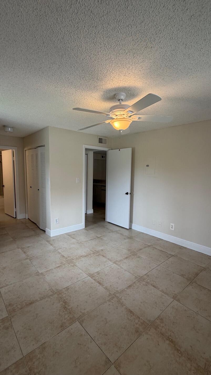 520 South Park Road, Unit 2212 Hollywood, FL 33021 - Photo 22 of 23 IMG_2773