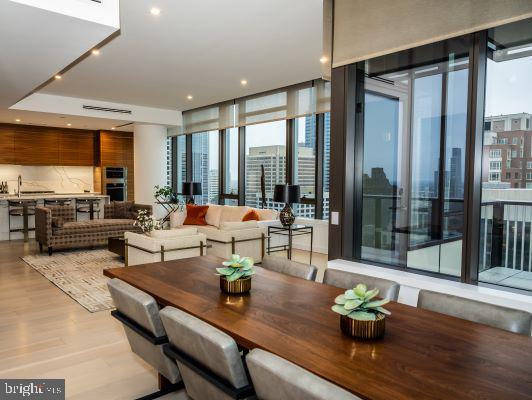 1911 Walnut Street, Unit 2701 Philadelphia, PA 19103 - Photo 5 of 20