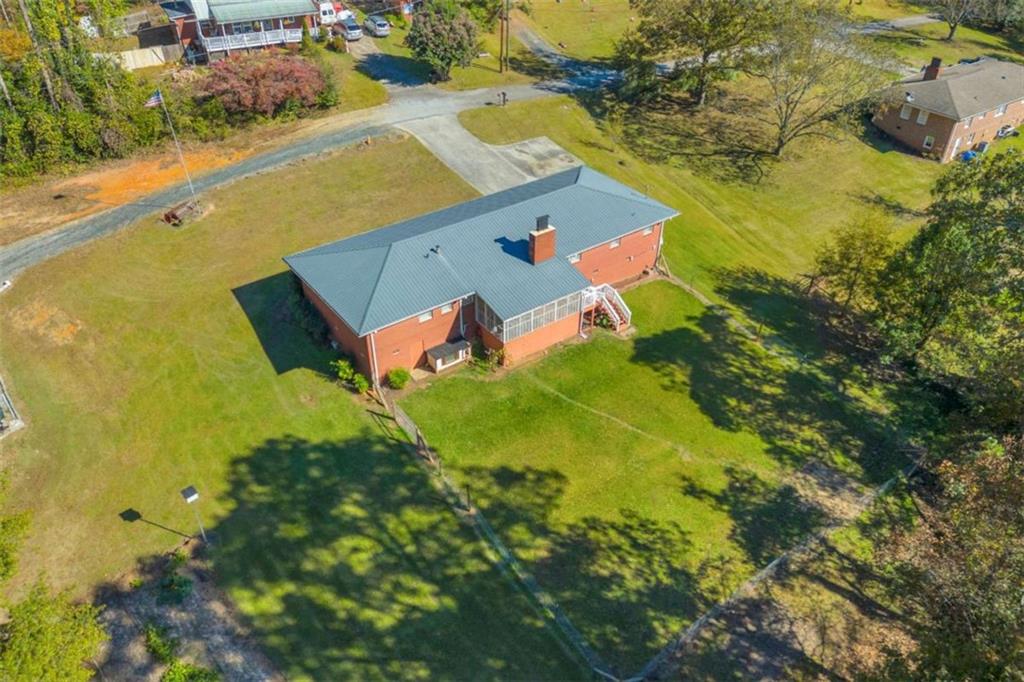 97 Williams Street Toccoa, GA 30577 - Photo 45 of 55 an aerial view of residential houses with outdoor space
