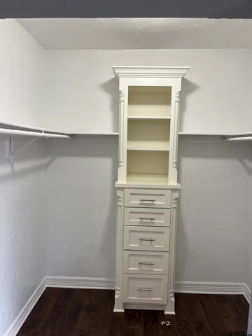 $1,595 | 803 South Vine Avenue, Tyler, TX 75701