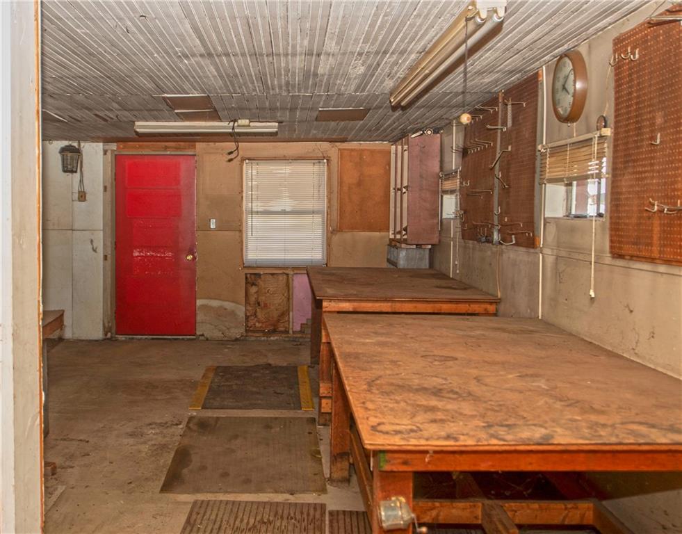 2693 River Road Vandergrift, PA 15690 - Photo 45 of 47 Gallery Image 45