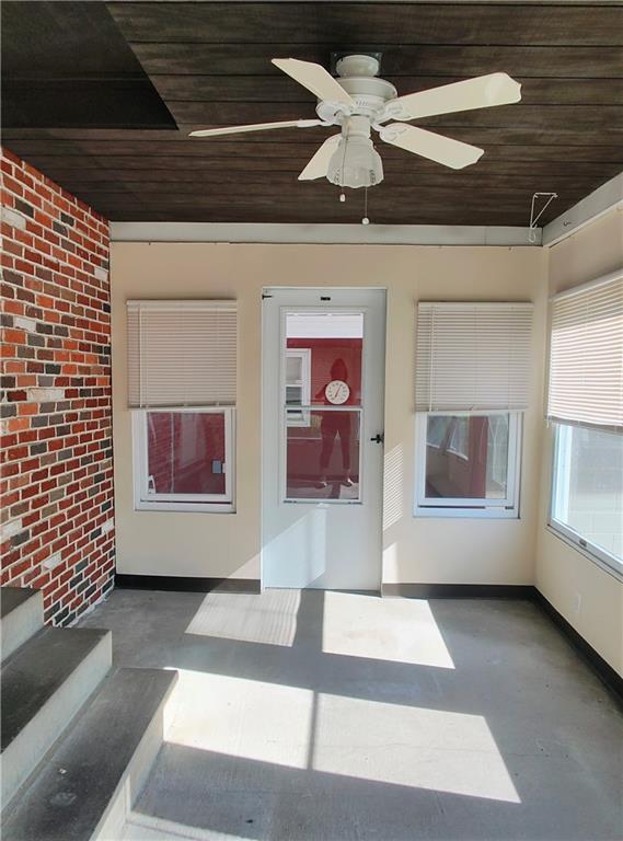 2693 River Road Vandergrift, PA 15690 - Photo 5 of 47 Gallery Image 5