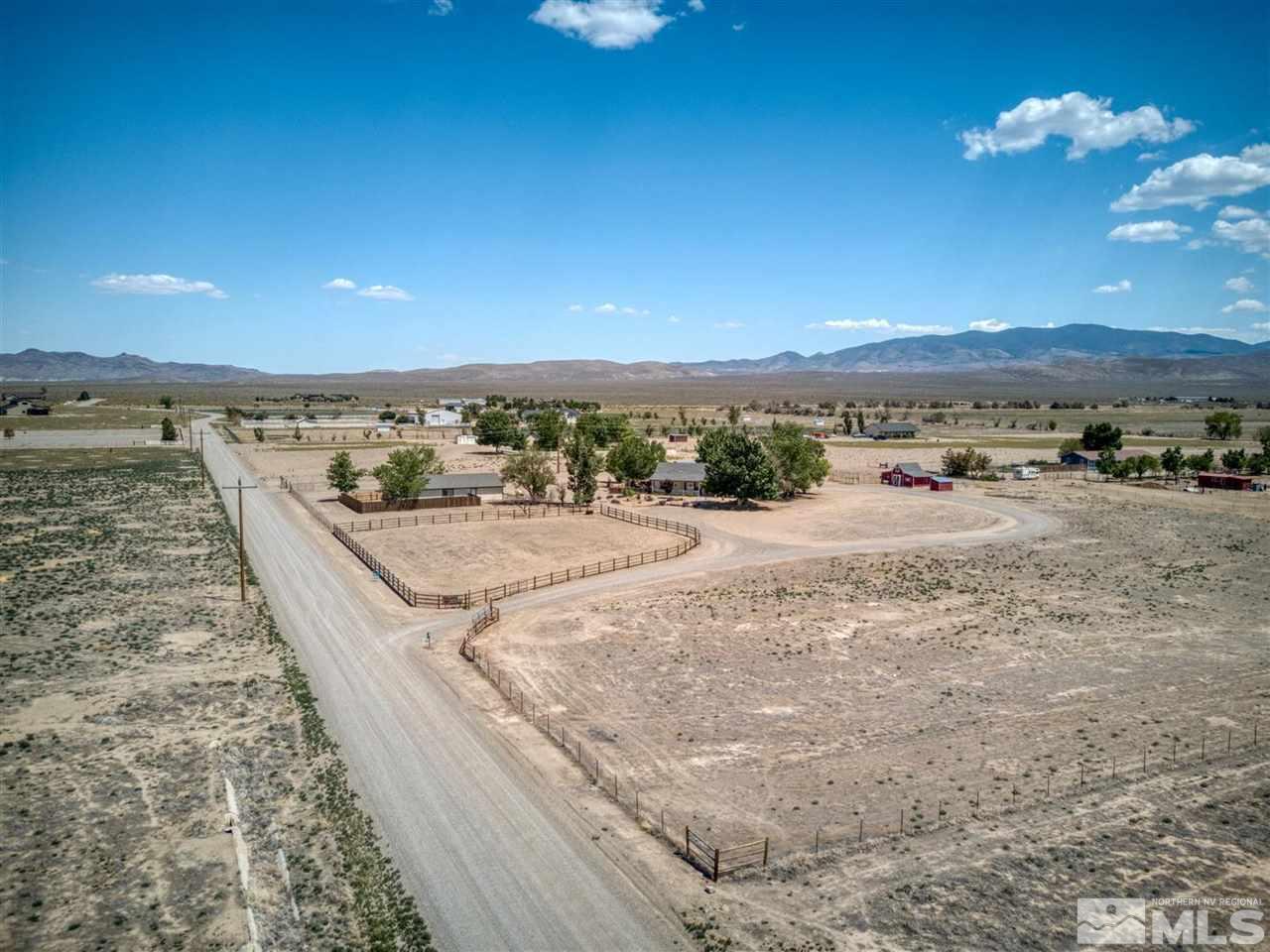 25 Kari Lane Smith, NV 89430 - Photo 9 of 29 Photo 9