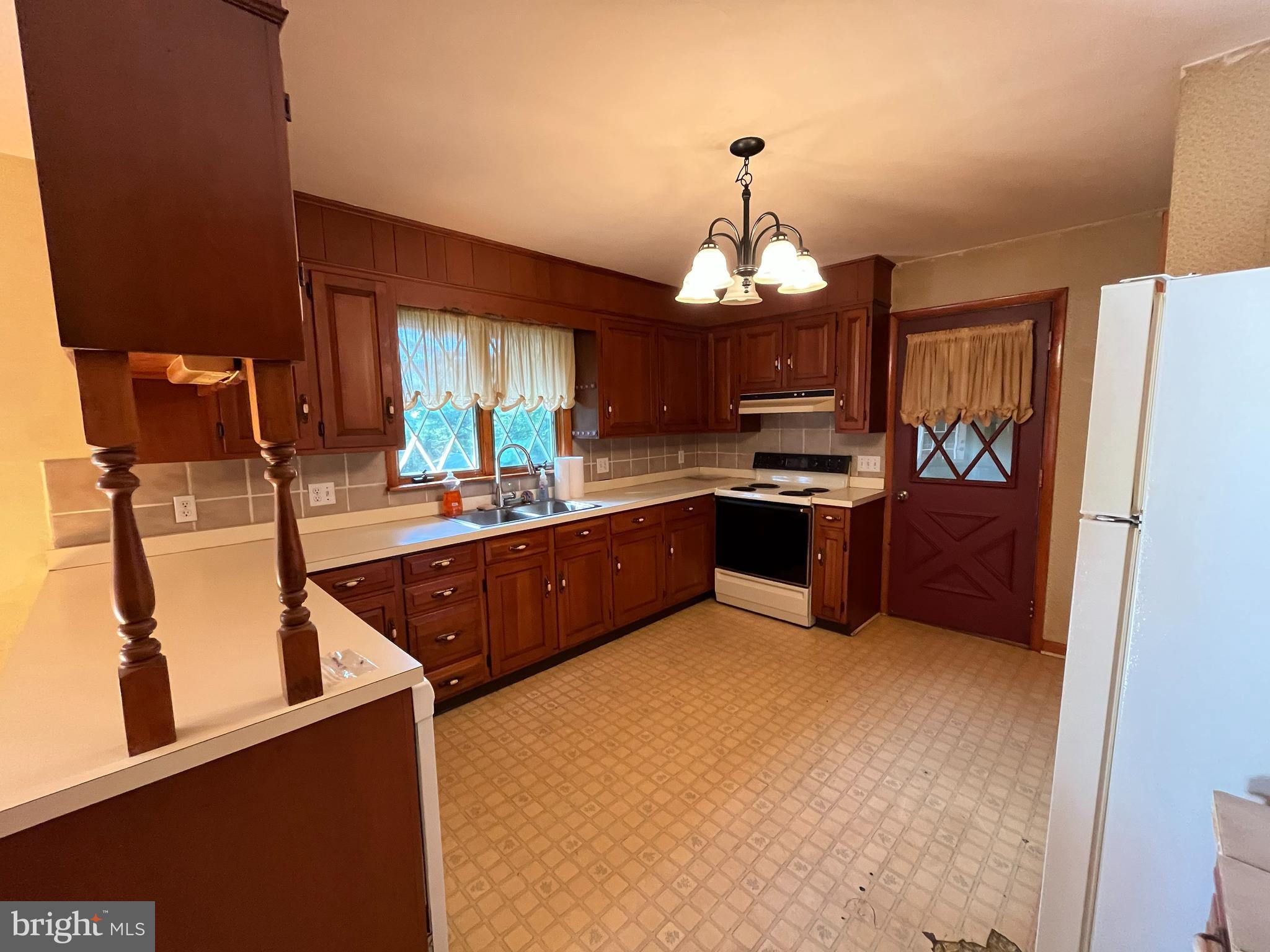 2389 Scotland Road Chambersburg, PA 17201 - Photo 20 of 46 Gallery Image 20