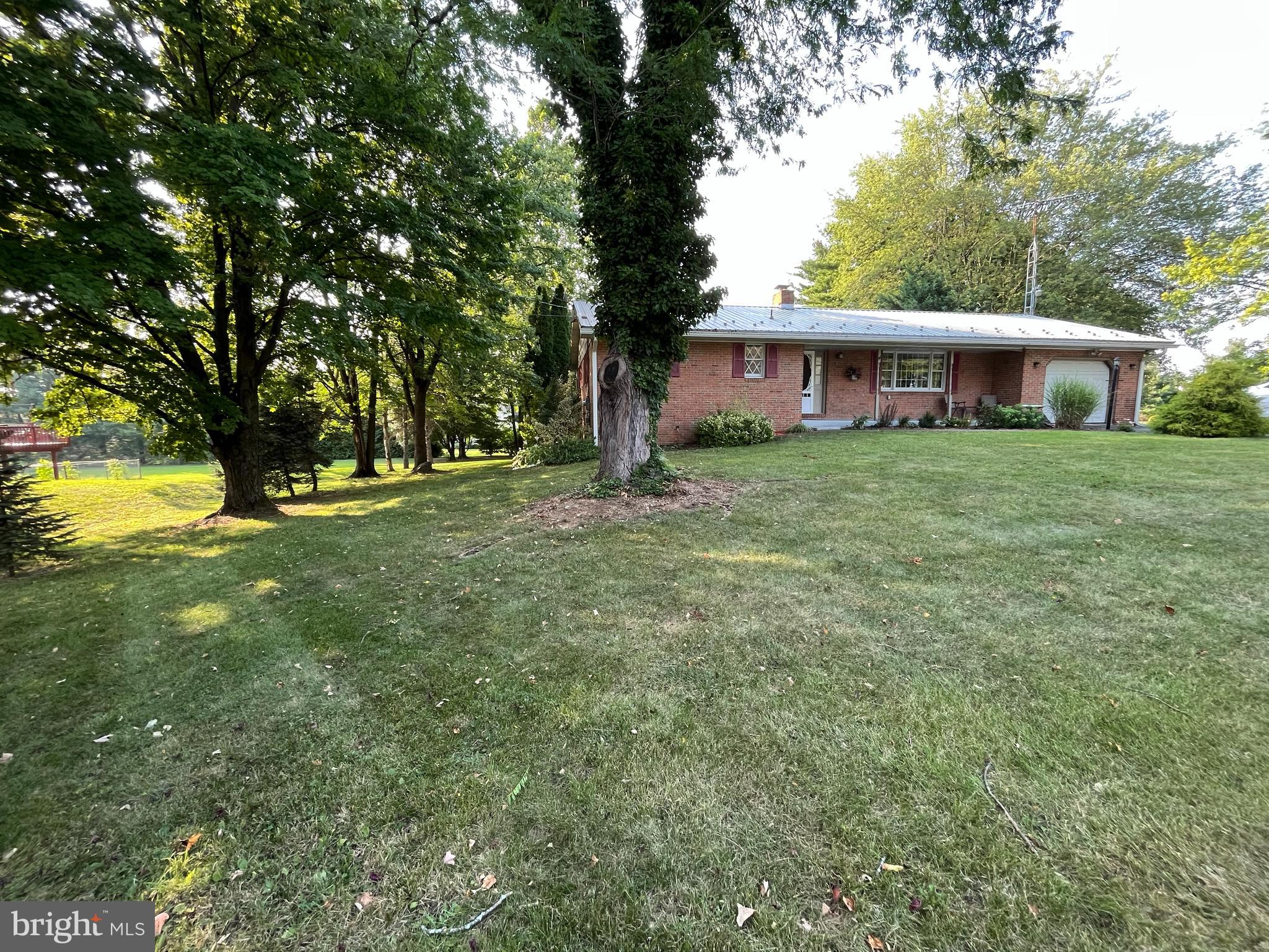 2389 Scotland Road Chambersburg, PA 17201 - Photo 3 of 46 Gallery Image 3