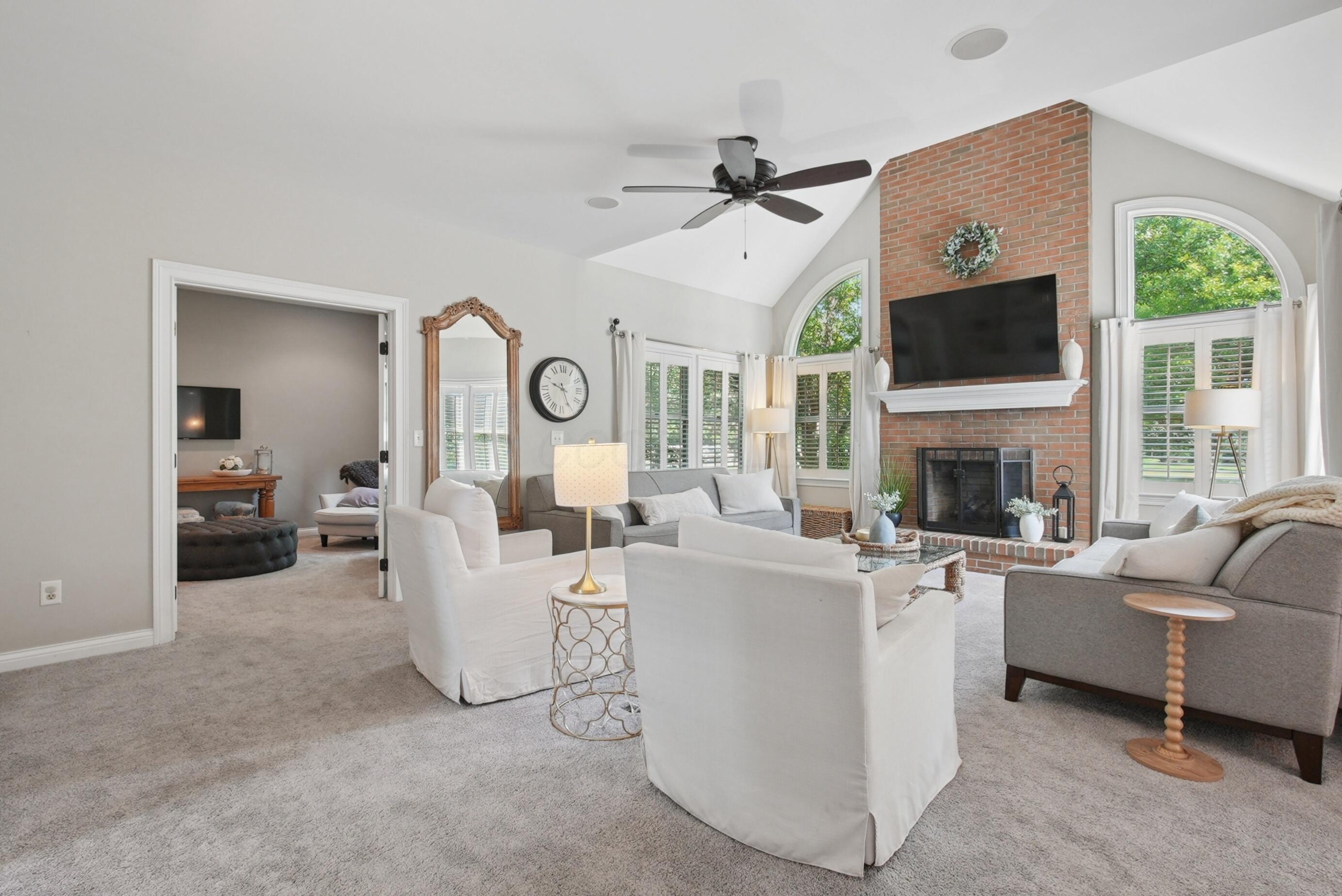 340 Shale Ridge Court Powell, OH 43065 - Photo 12 of 51 great room 1