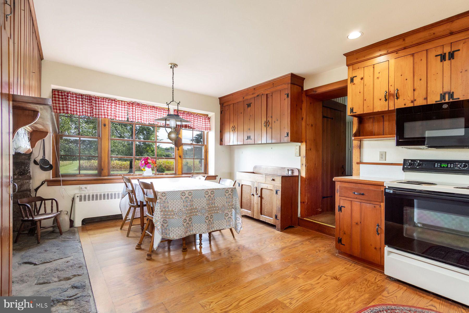 2209 Swamp Road Furlong, PA 18925 - Photo 33 of 69 Gallery Image 33