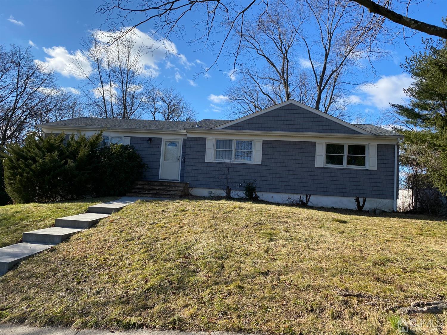 45 Landsdowne Road East Brunswick, NJ 08816 - Photo 1 of 5 Gallery Image 1