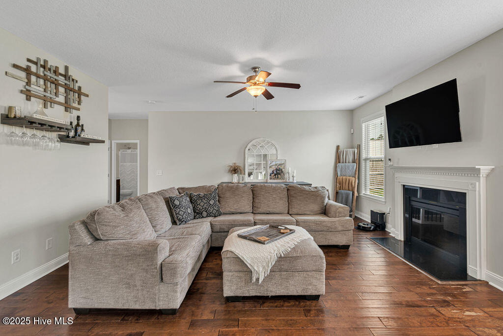 301 Bear Run Maple Hill, NC 28454 - Photo 11 of 51 DSC_2167