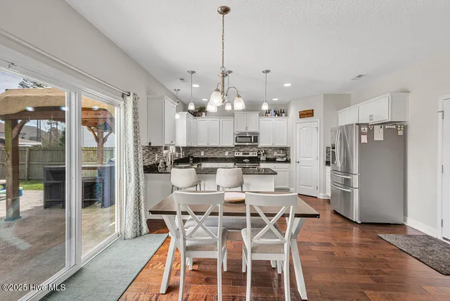 $2,500 | 301 Bear Run, Maple Hill, NC 28454