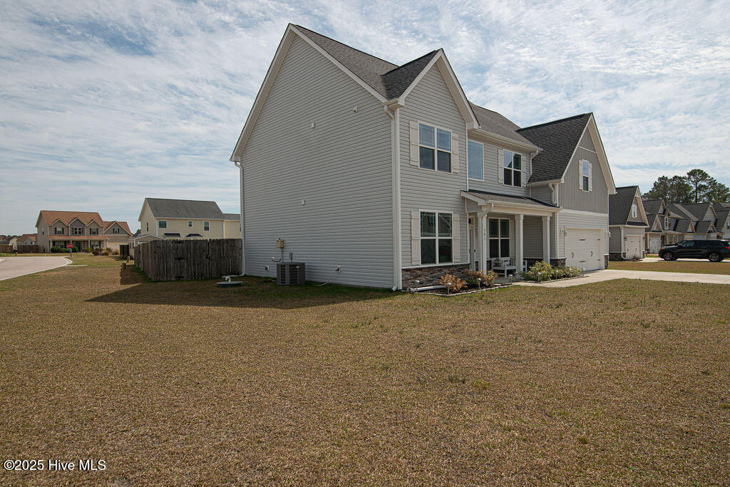 301 Bear Run Maple Hill, NC 28454 - Photo 3 of 51 DSC_2092