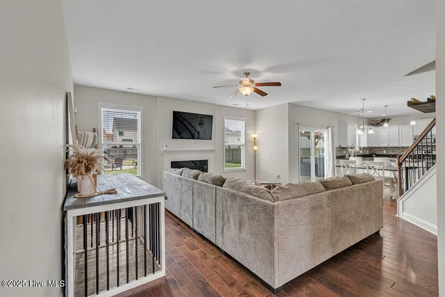 $2,500 | 301 Bear Run, Maple Hill, NC 28454