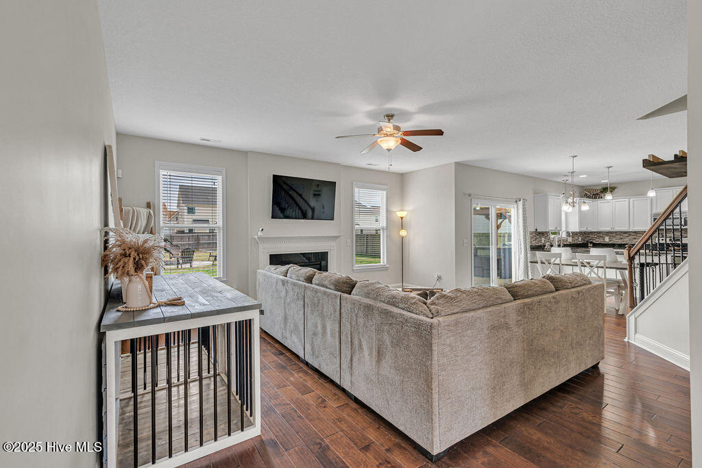 301 Bear Run Maple Hill, NC 28454 - Photo 10 of 51 DSC_2161