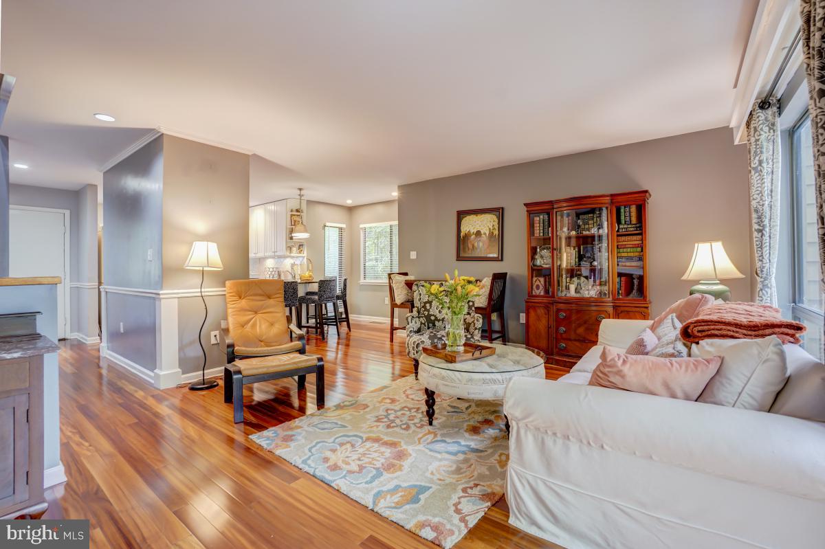 2251 Chestnut Burr Court Reston, VA 20191 - Photo 14 of 47 Gallery Image 14