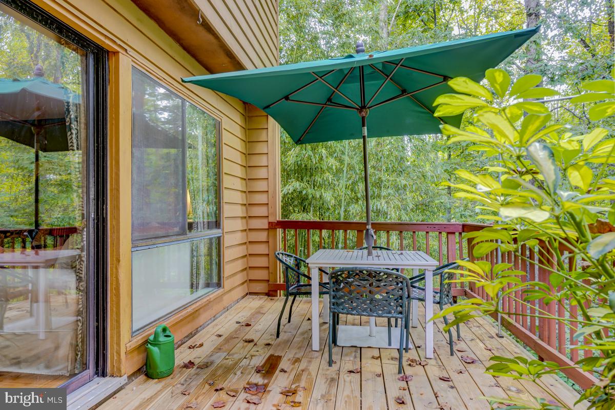 2251 Chestnut Burr Court Reston, VA 20191 - Photo 22 of 47 Gallery Image 22