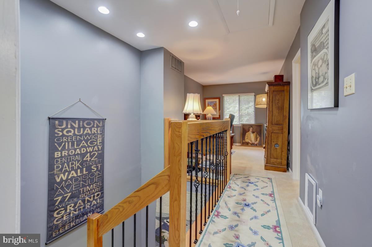 2251 Chestnut Burr Court Reston, VA 20191 - Photo 27 of 47 Gallery Image 27