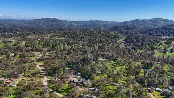 $739,000 | 4421 Scrubby Oak Drive, Mariposa, CA 95338