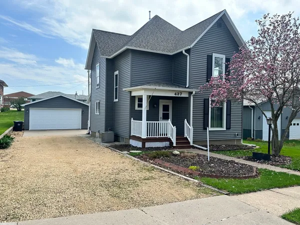 $157,000 | 437 Harrison Street, Miles, IA 52064