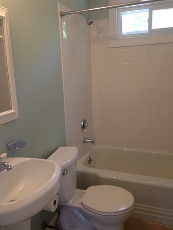 6 Manor Road Auburn, MA 01501 - Photo 9 of 14 Gallery Image 9