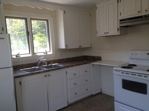 6 Manor Road Auburn, MA 01501 - Photo 10 of 14 Gallery Image 10
