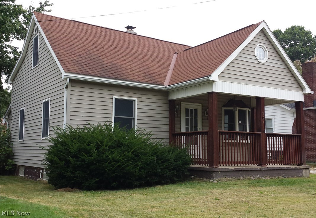 964 Brittain Road Akron, OH 44305 - Photo 1 of 12 Gallery Image 1