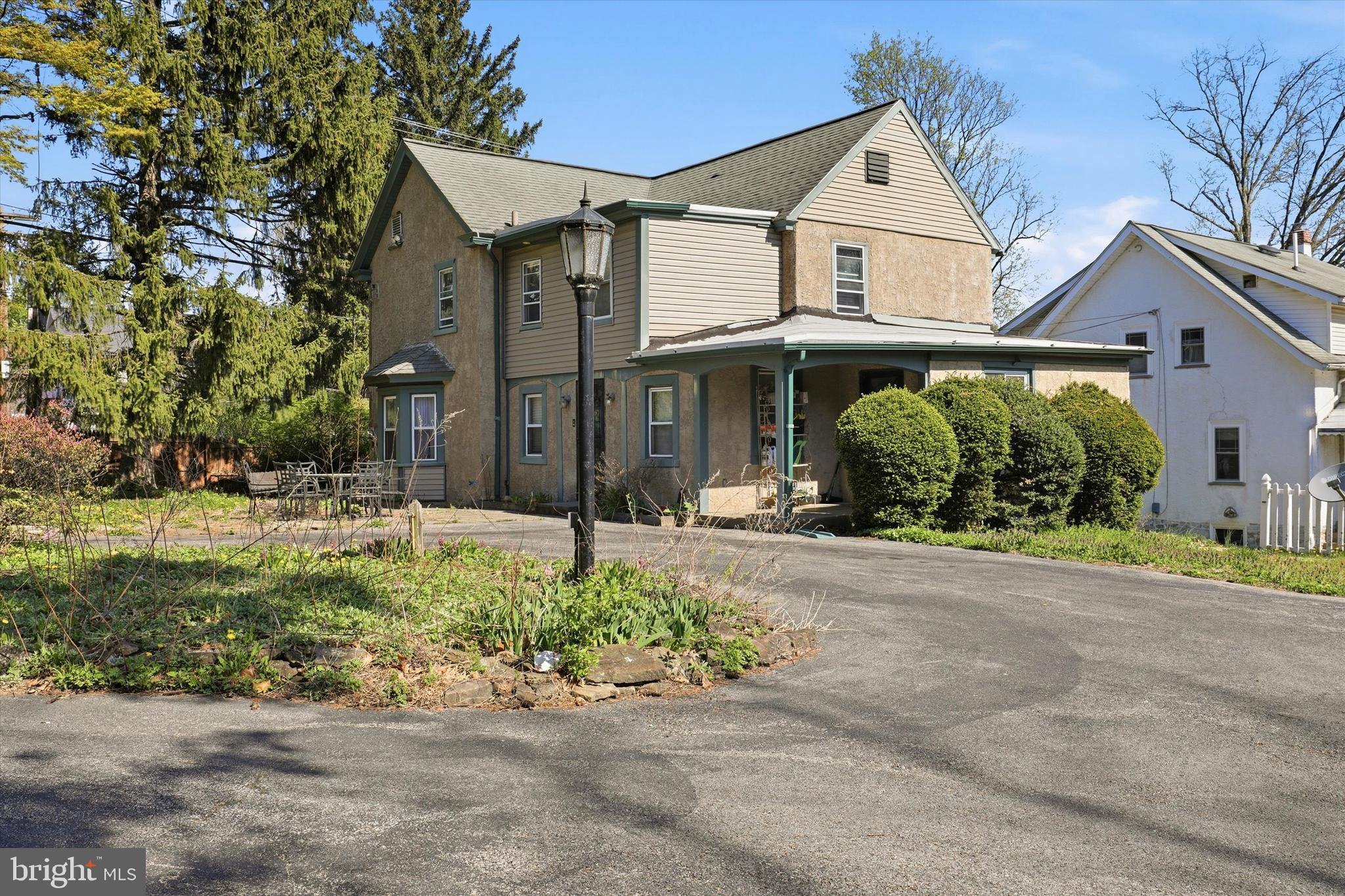 2202 Swede Road East Norriton, PA 19401 - Photo 2 of 40