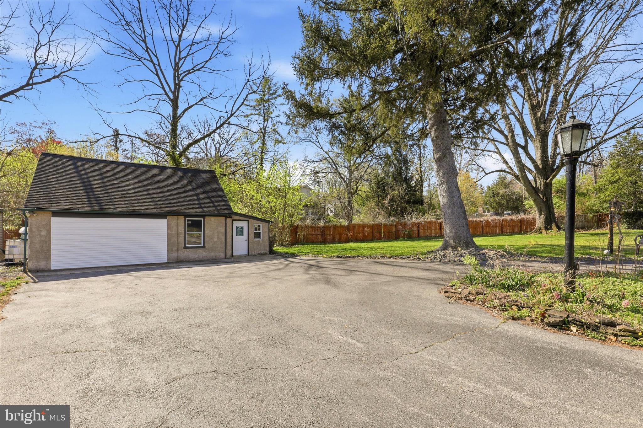 2202 Swede Road East Norriton, PA 19401 - Photo 31 of 40