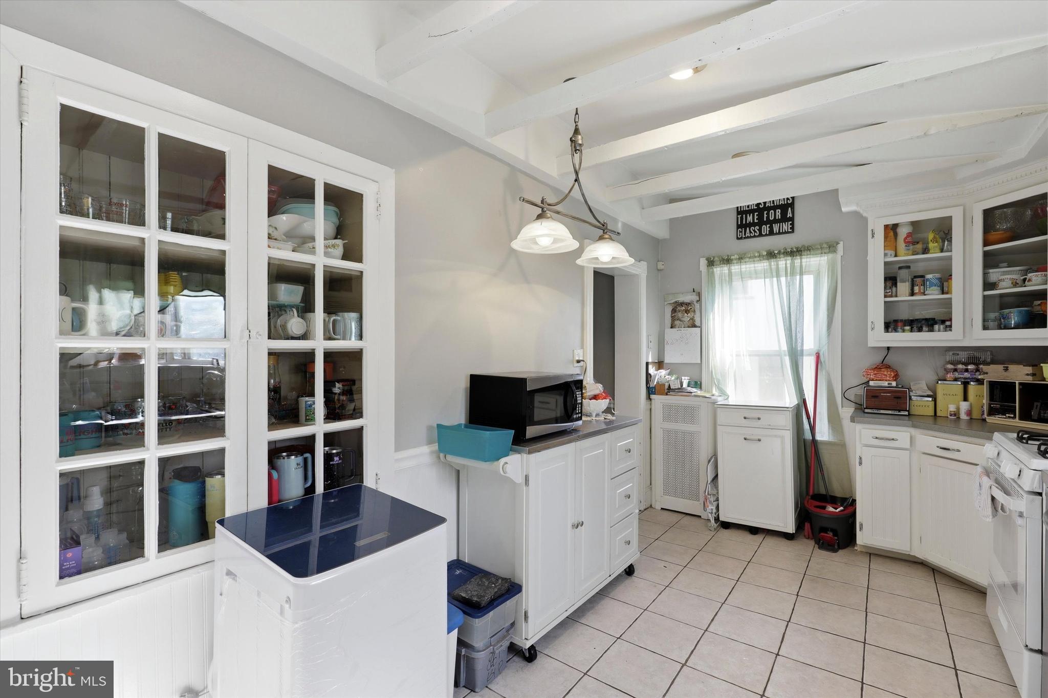 2202 Swede Road East Norriton, PA 19401 - Photo 6 of 40