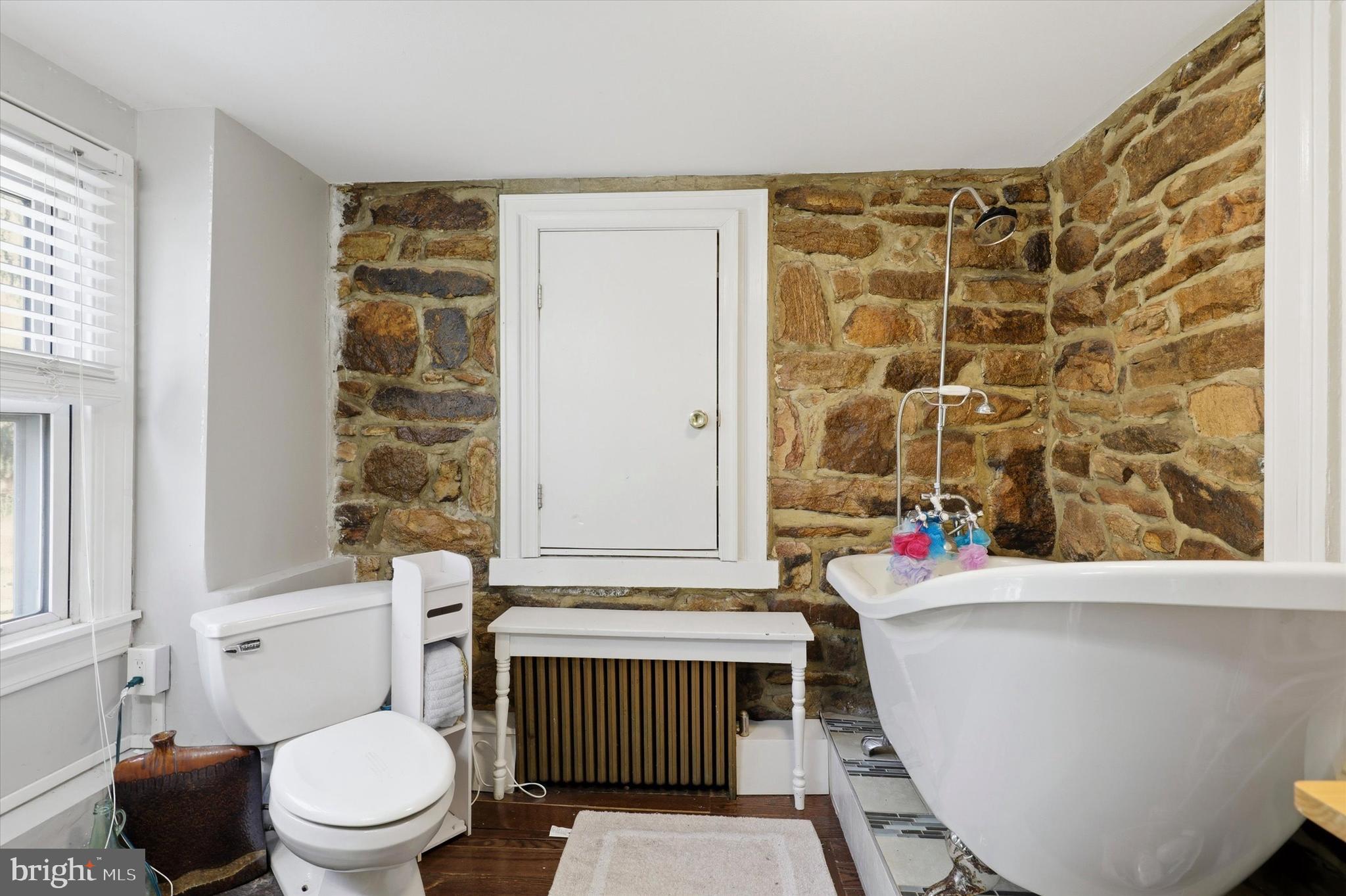 2202 Swede Road East Norriton, PA 19401 - Photo 9 of 40