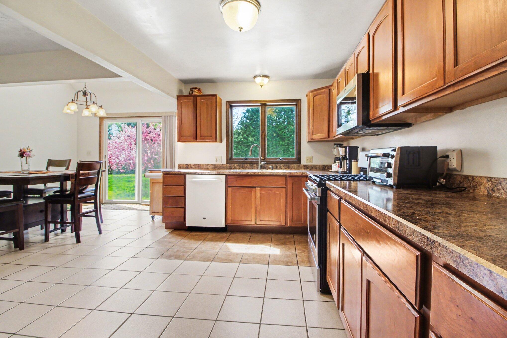 165 Judd Road Milan, MI 48160 - Photo 12 of 33 012_file_2220