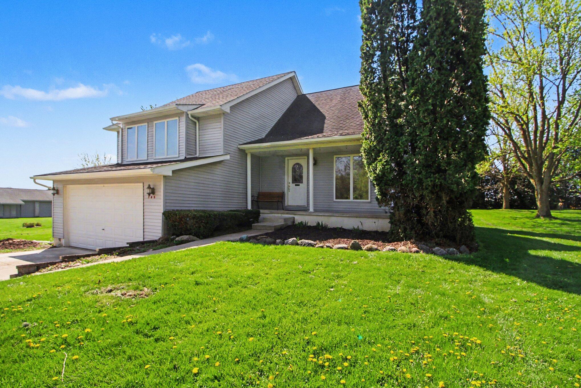 165 Judd Road Milan, MI 48160 - Photo 2 of 33 002_file_8980