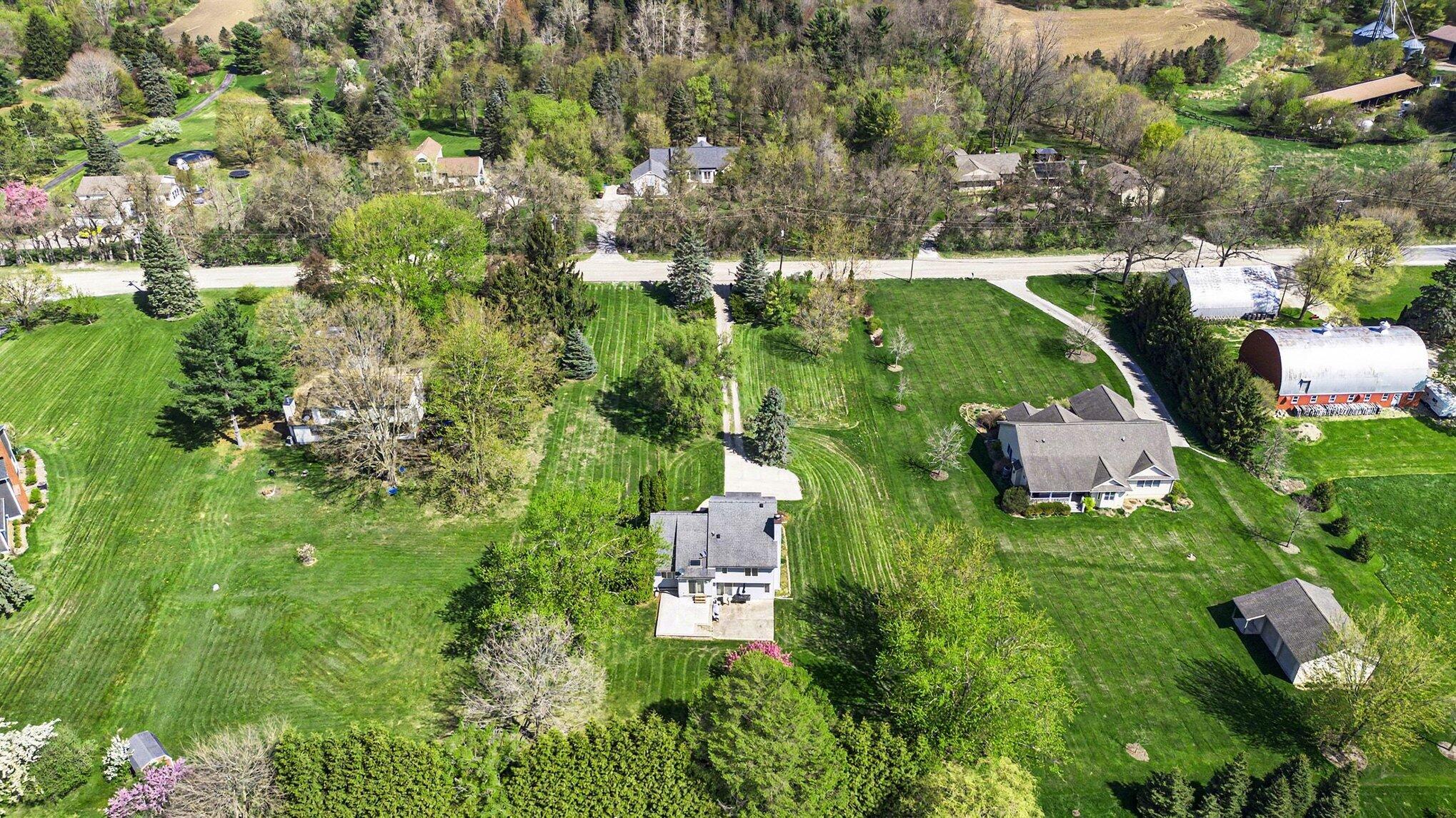 165 Judd Road Milan, MI 48160 - Photo 27 of 33 027_file_1611