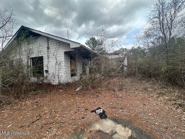 914 Beverly Hills Road Hattiesburg, MS 39401 - Photo 9 of 11 914 beverly hill house pic 2