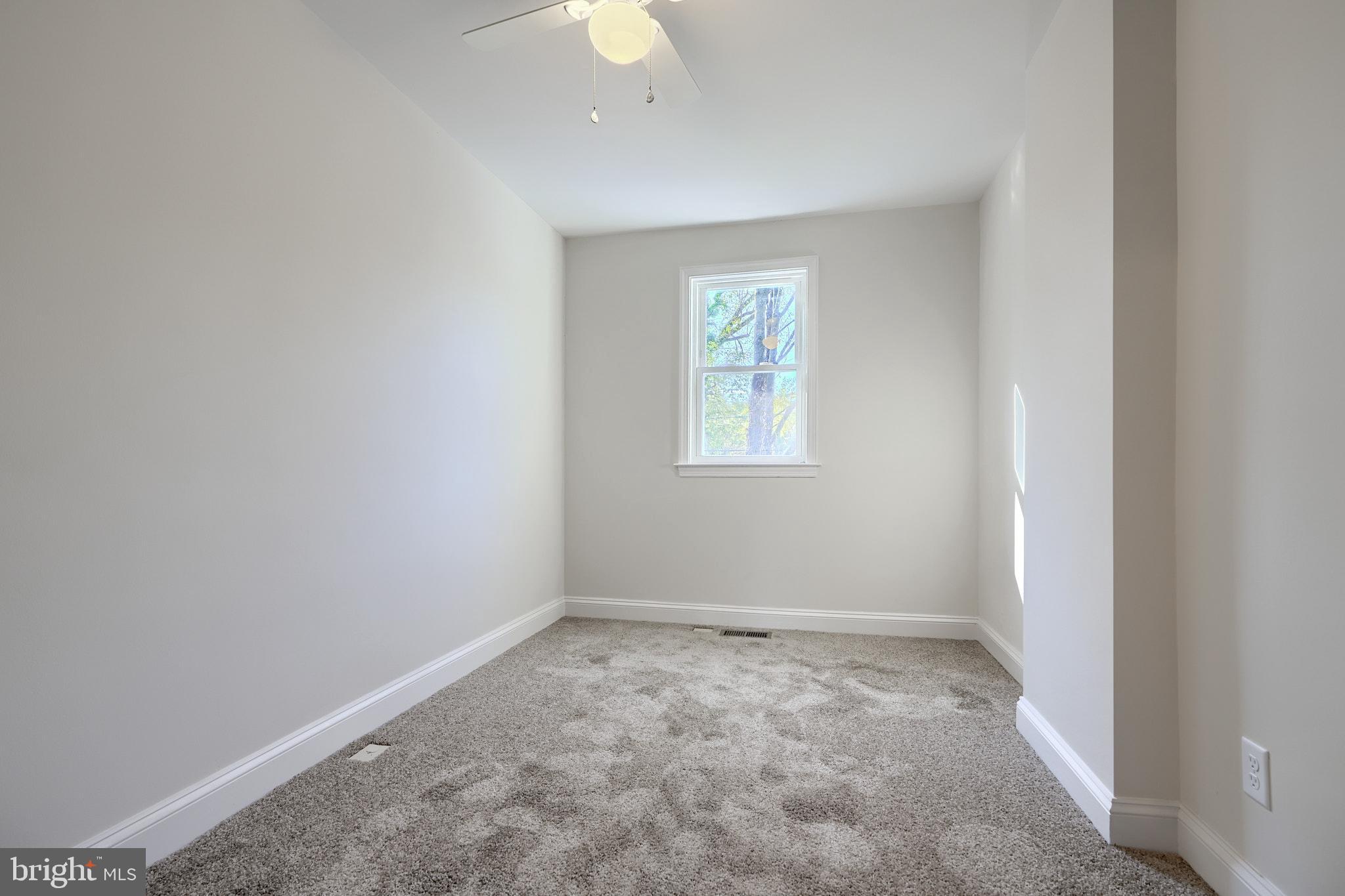 4313 Hamilton Avenue Baltimore, MD 21206 - Photo 30 of 45 Upper Level Bedroom 3