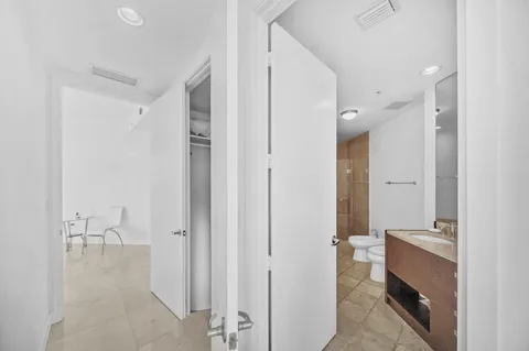 $1,165,000 | 18201 Collins Avenue, Unit 3301A, North Miami Beach, FL 33160