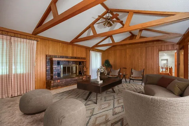 $599,000 | 33400 East Truman Road, Grain Valley, MO 64029