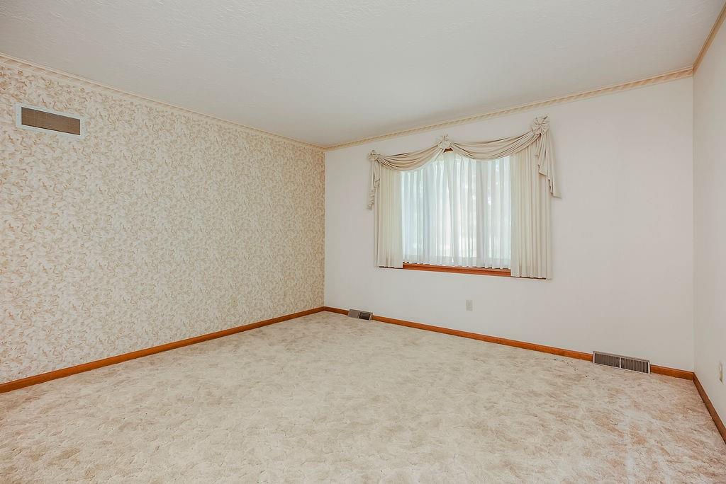 33400 East Truman Road Grain Valley, MO 64029 - Photo 14 of 49