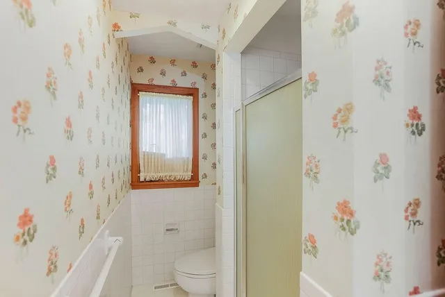 $599,000 | 33400 East Truman Road, Grain Valley, MO 64029