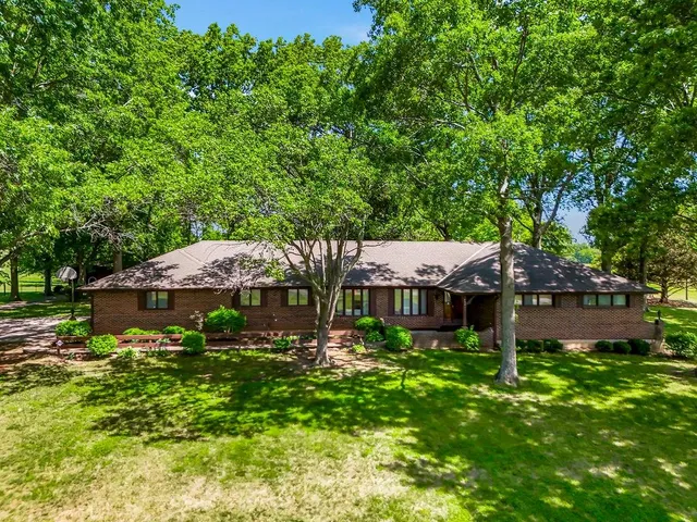 $599,000 | 33400 East Truman Road, Grain Valley, MO 64029