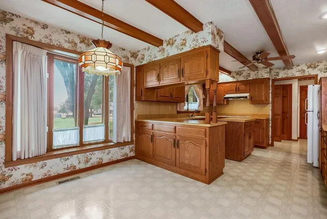 $599,000 | 33400 East Truman Road, Grain Valley, MO 64029