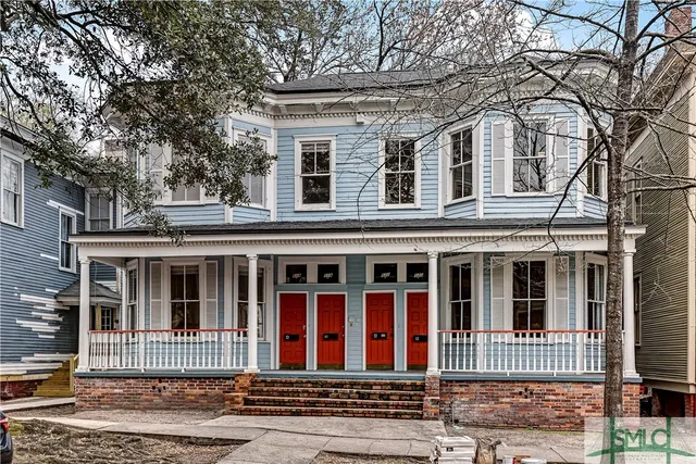 $2,000 | 520 East Waldburg Street, Unit B, Savannah, GA 31401