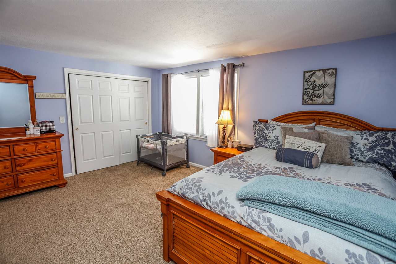 49 Derryfield Court, Unit 49 Manchester, NH 03104 - Photo 13 of 30